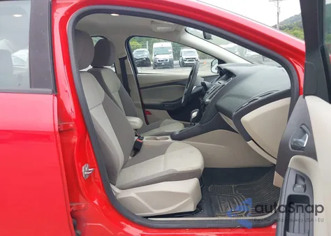 2014 Ford Focus Se z USA, uszkodzony, nr VIN 1FADP3F28EL202345